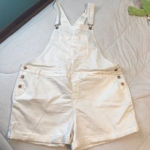Old Navy White Overalls XXL
